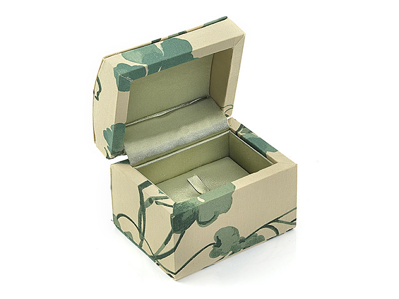 Custom coated jewellery boxes